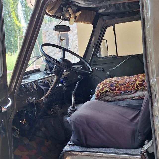 УАЗ сомасвал сотилади