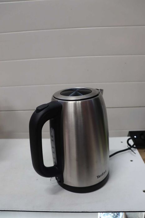 Tefal KI1R0DE0 Електрическа кана от неръждаема стомана 1.7 л, 2200 W, бързо кипване, автоматично изключване
