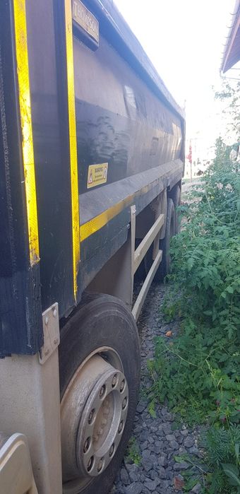 Vând ,Schimb 2 basculante Man și Daf