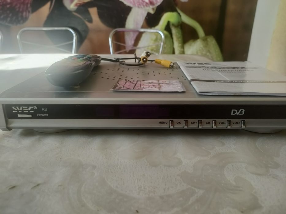 Тюнер для спутниковый  тарелка