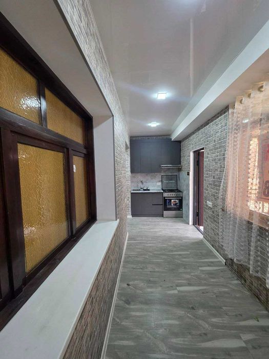 2 хоналик квартира 1-каватдан сотилади.Ор:6-МКР  Мадина