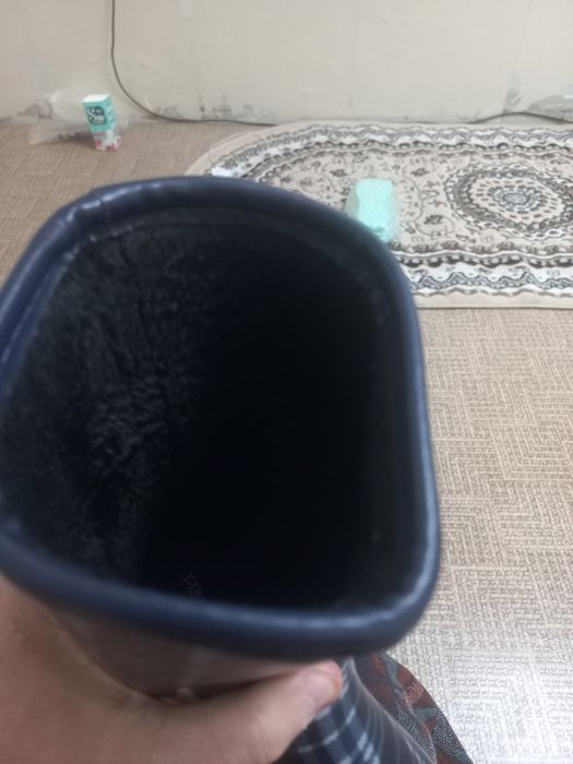 Резиновые сапоги!