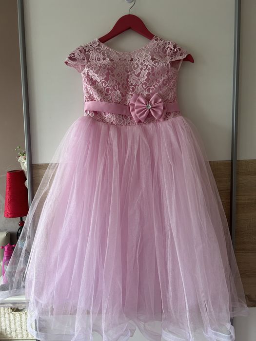 Официална рокля / ръст 140 см