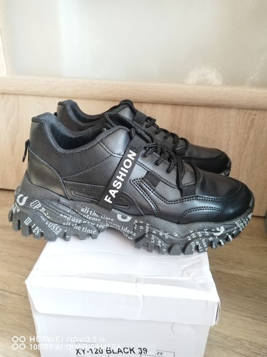 Дамски обувки 39 номер