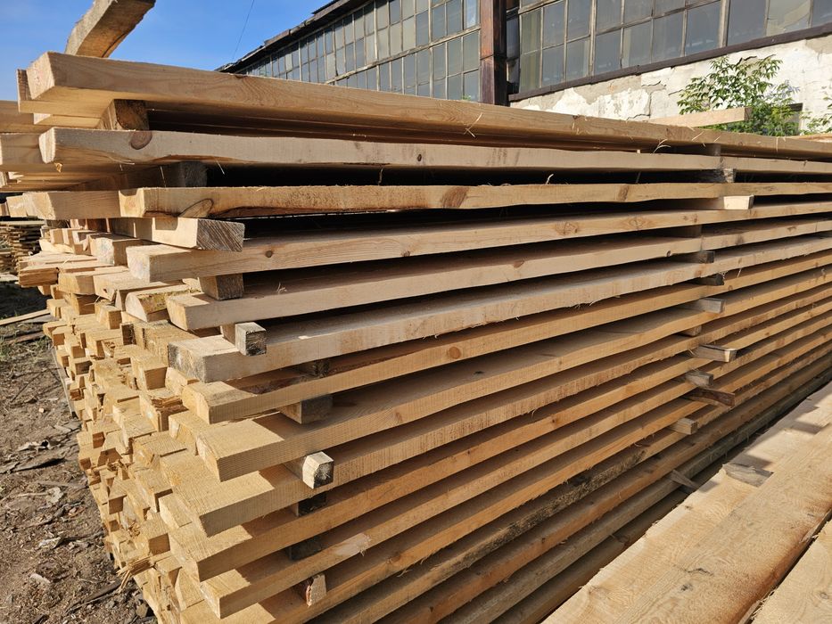 Пиломатериал сосновый