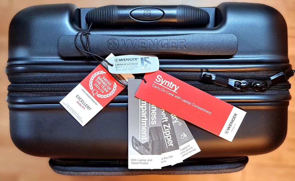 НОВ Куфар  Wenger,  обувки  PUMA.