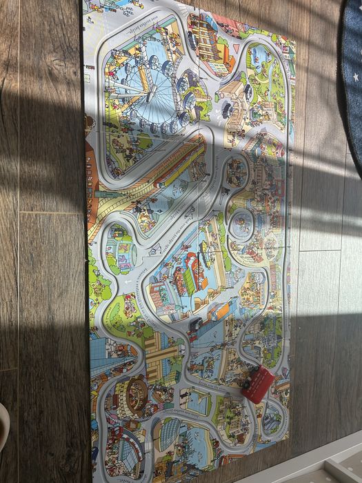Carte usborne cu autobuz