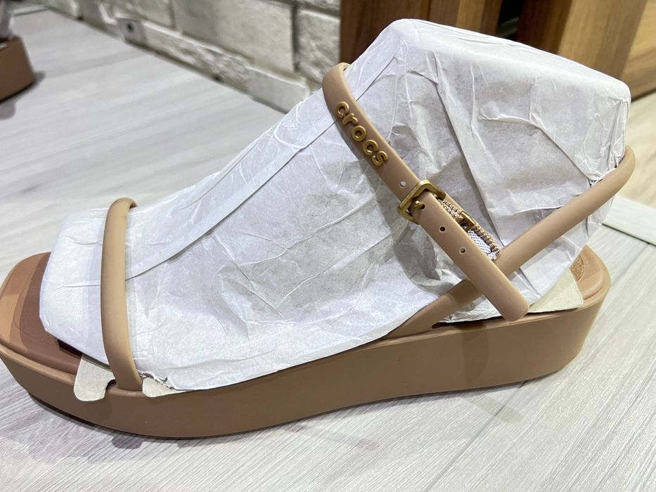 Босоножки Crocs Miami Platform