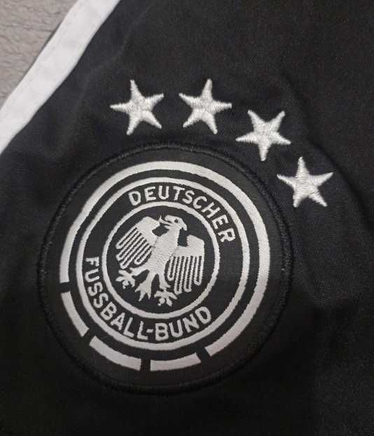 Оригинални детски къси панталонки на Германия - размер 140