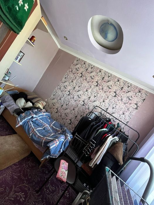 Продам квартиру двух комнатную.