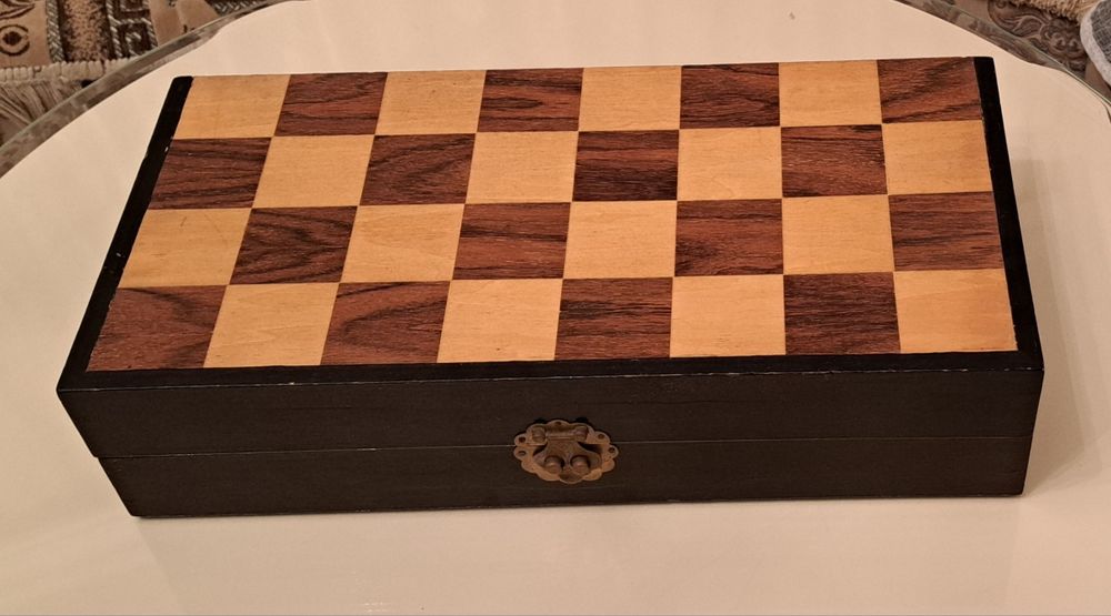 Шахматы коллекционные.