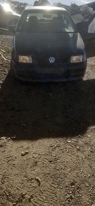 Folcvagen-Polo на части1.0 (50 кс/фолцваген.поло.1000-кубика на части