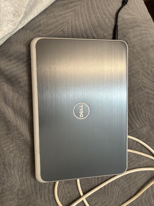 Продам ноутбук dell