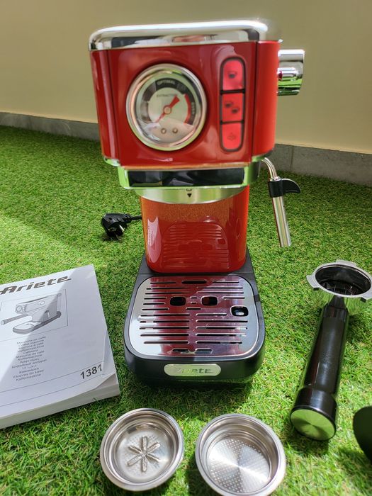 Кафемашина с ръкохватка Ariete ESPRESSO SLIM MODERNA 1381