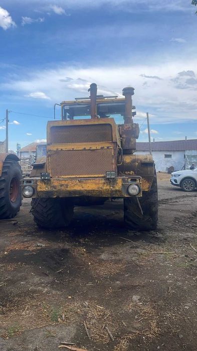 Продам Кировец К-700 (Б/У) торг