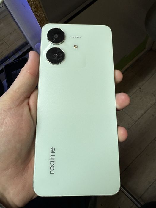 Например реалми