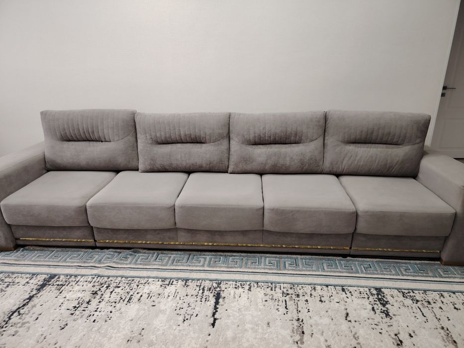 Продам диван 3м.