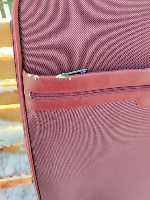 Чемодан, 62.см на 42 см