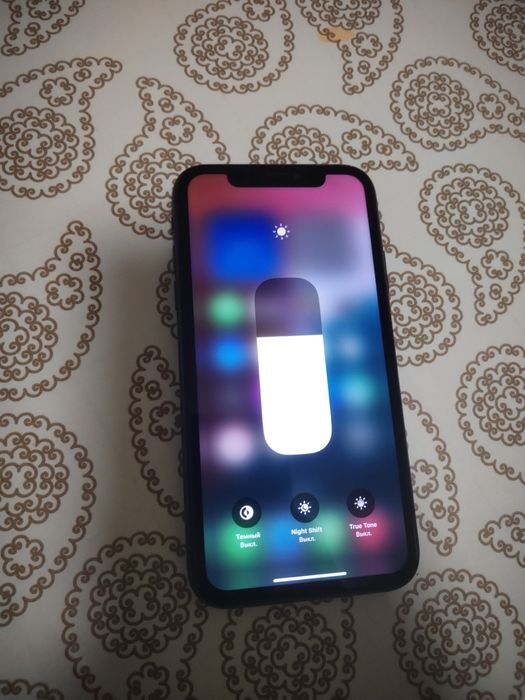 Айфон 11/128 телефон