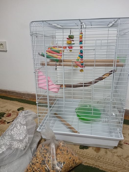 Продам клетку большая