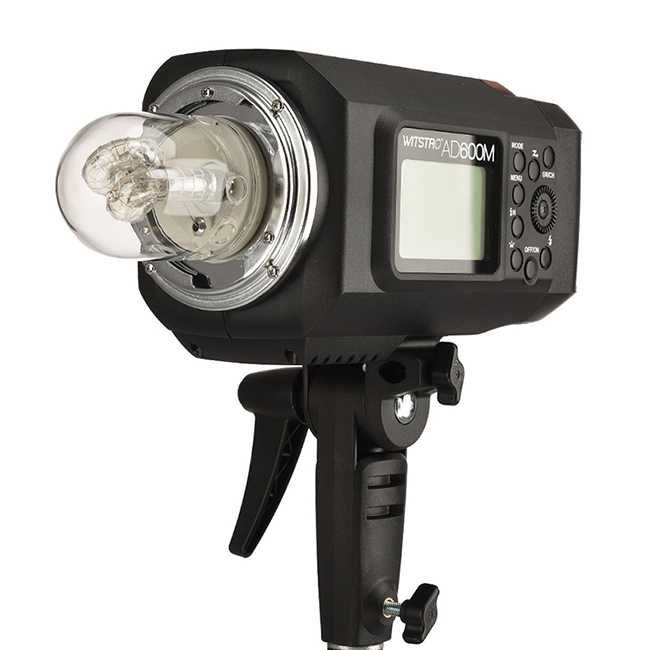Студийна светкавица Godox AD600BM