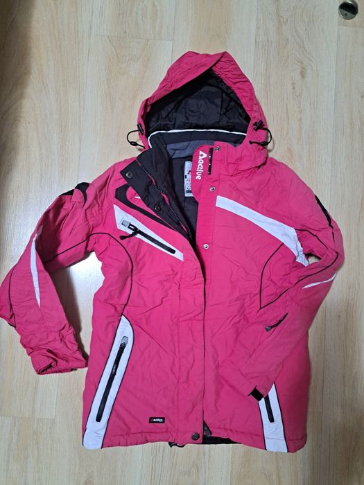 Дамско ски яке,запазено