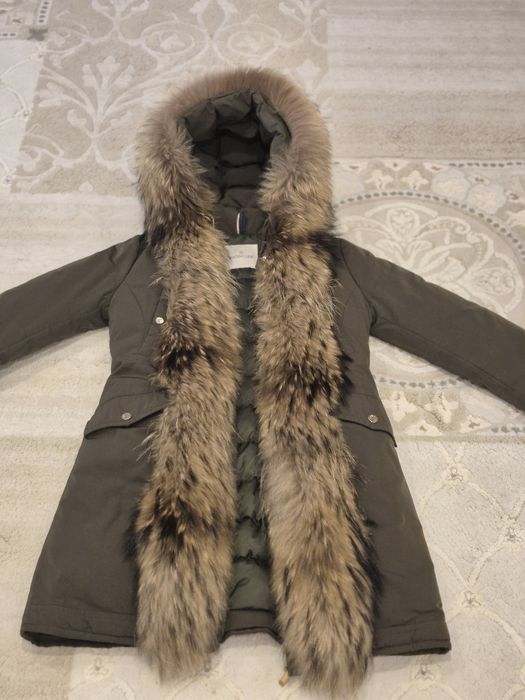 Geaca Moncler originală