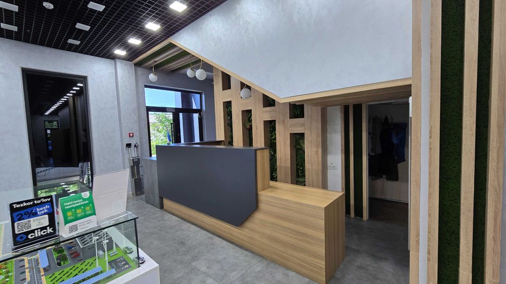 Готовый офис на первом этаже в нежилой здании с ремонтом.