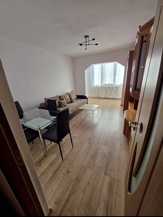 Apartament de vanzare cu 2 camere