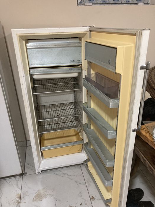 Холодильник в хорошем состоянии