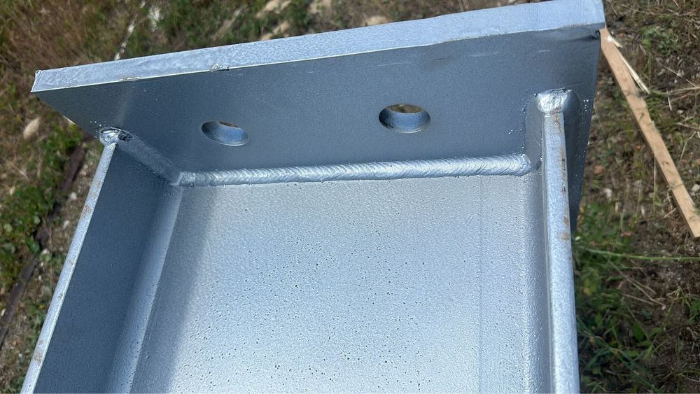 Hale metalice conform proiect 15x20x4,5 h din ipe 270 pret 20.000€