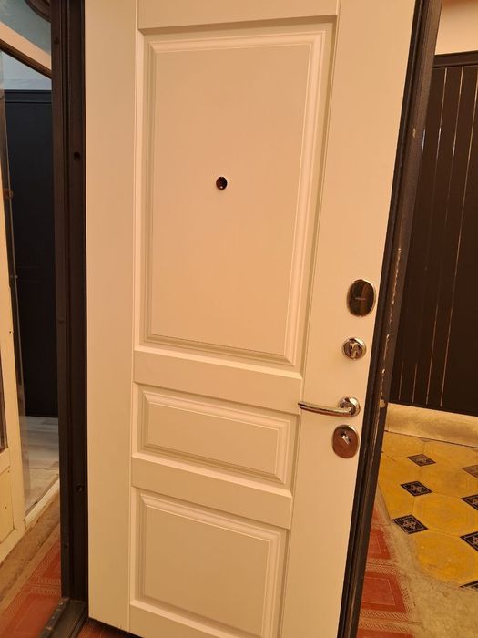 Входная дверь от Бульдорс