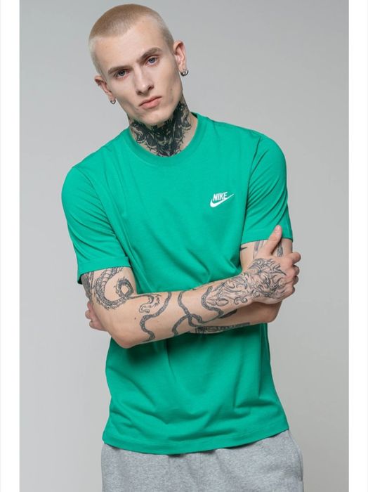 Тениска Nike             .