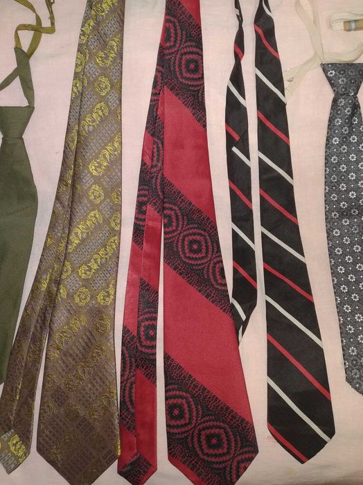 Галстуки  отличного качества.