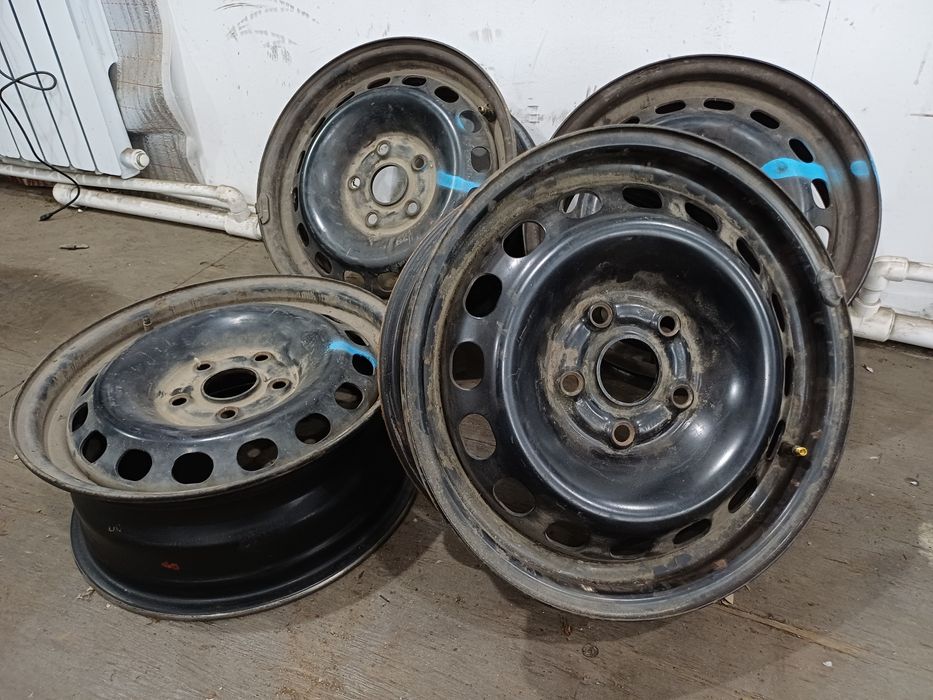Диски R15 5x112 на Audi.