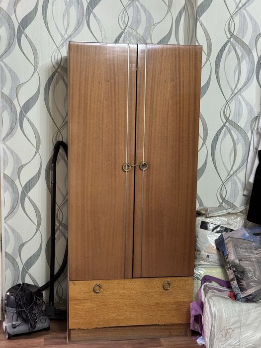 Продаются б/у мебели разные