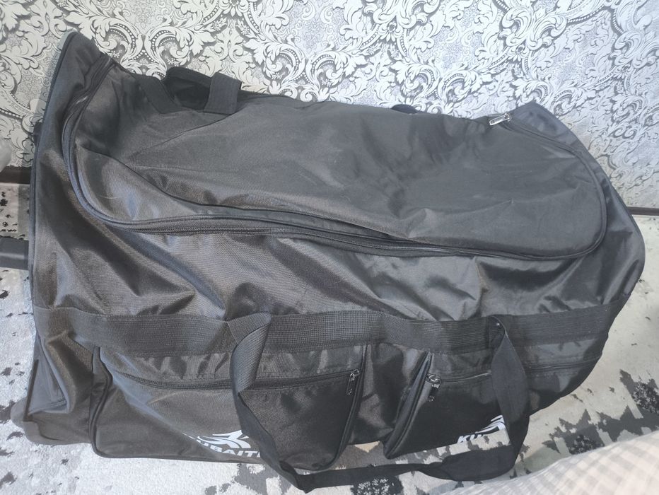 Продам сумку дорожную