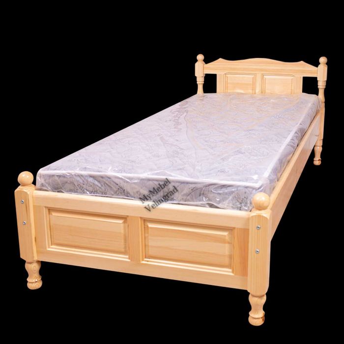 Легла от масивна дървесина, производител