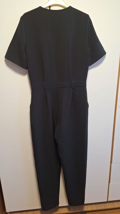 Salopeta neagra cu fermoar si bride