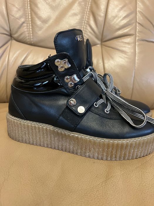 Обувки Цезар и пачоти