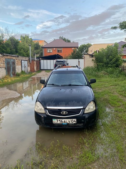 Продам приору универсал срочно
