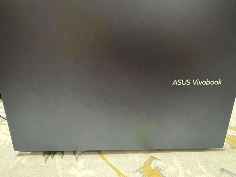 Ноутбук Asus продаю