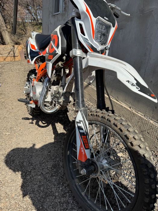 Мотоцикл 125кубов