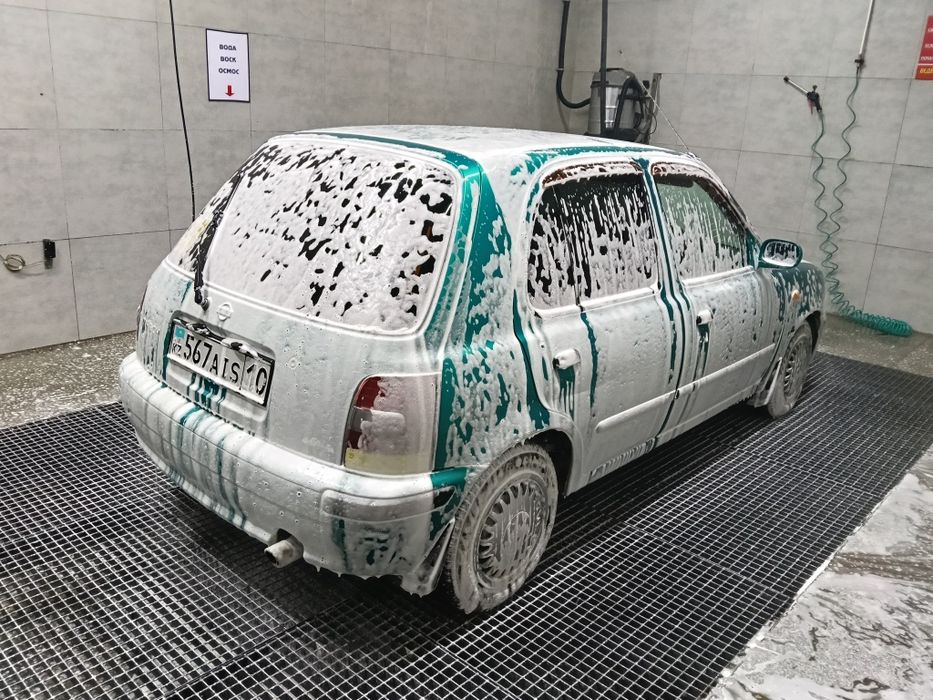 Ниссан Марч ( микра)