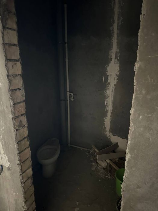 Srochna!!! Dupleks 5 xona Keles  betonka zamona roparasida yo'l yuzida