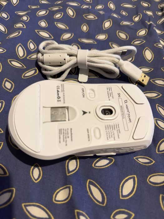 Mouse AQIRYS POLARIS, ca nou