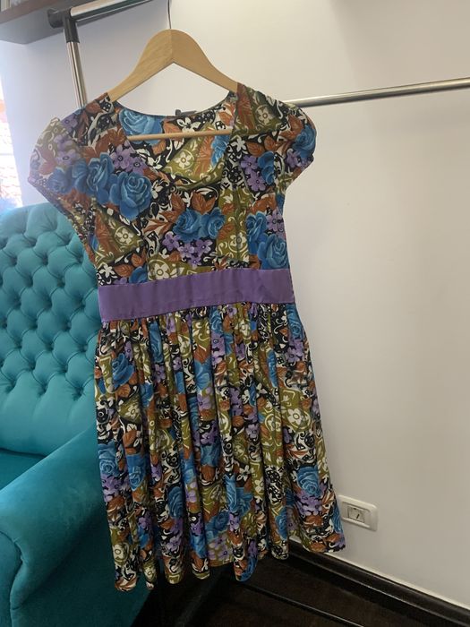 Rochie modernă mătase S si fusta tull S-M