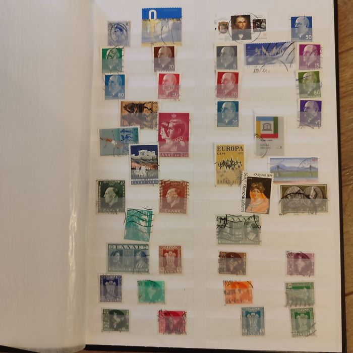 Clasor 16 pagini cu timbre