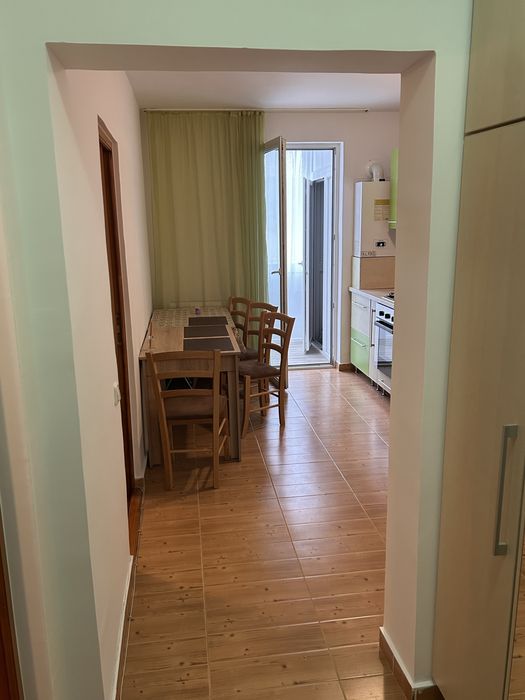 Închiriez apartament cu o cameră în Florești
