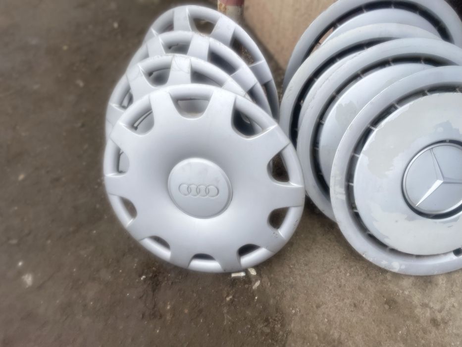 Колпаки на колеса авто